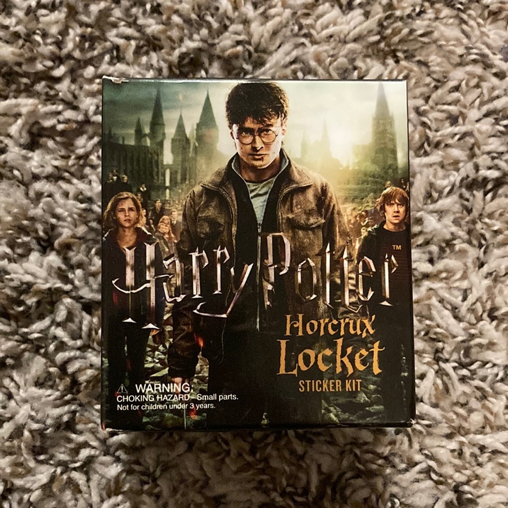 Salazar Slytherin’s locket/ Voldemort’s horcrux locket and sticker book